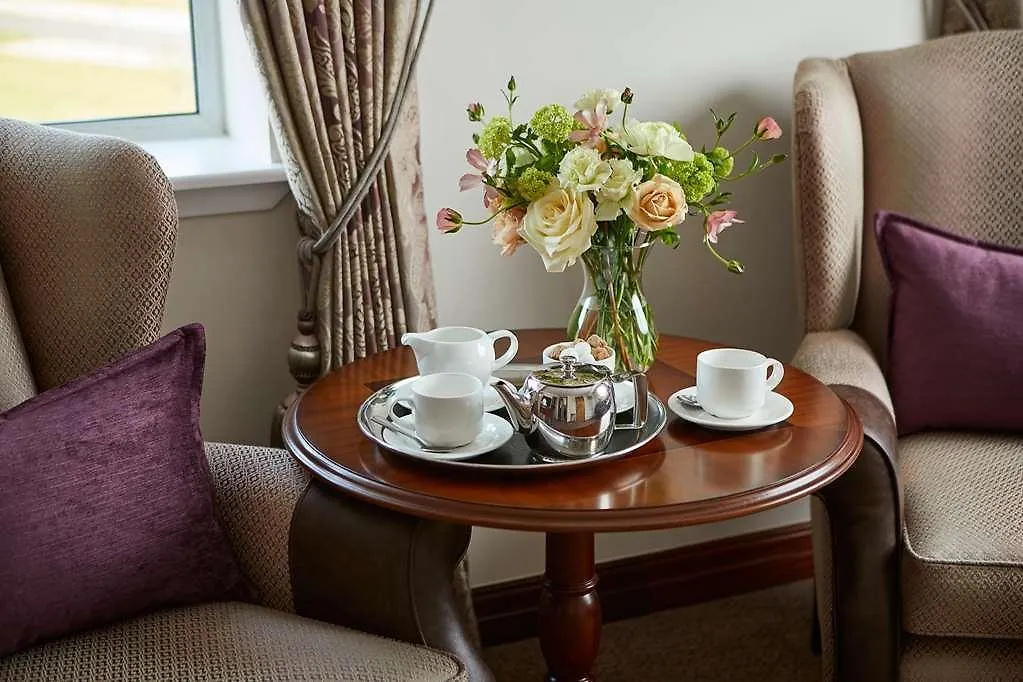 Macdonald New Blossoms Hotel Chester 4*,