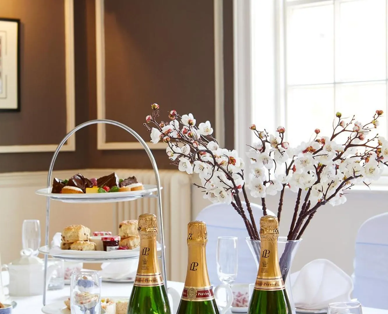 Macdonald New Blossoms Hotel Chester 4*,